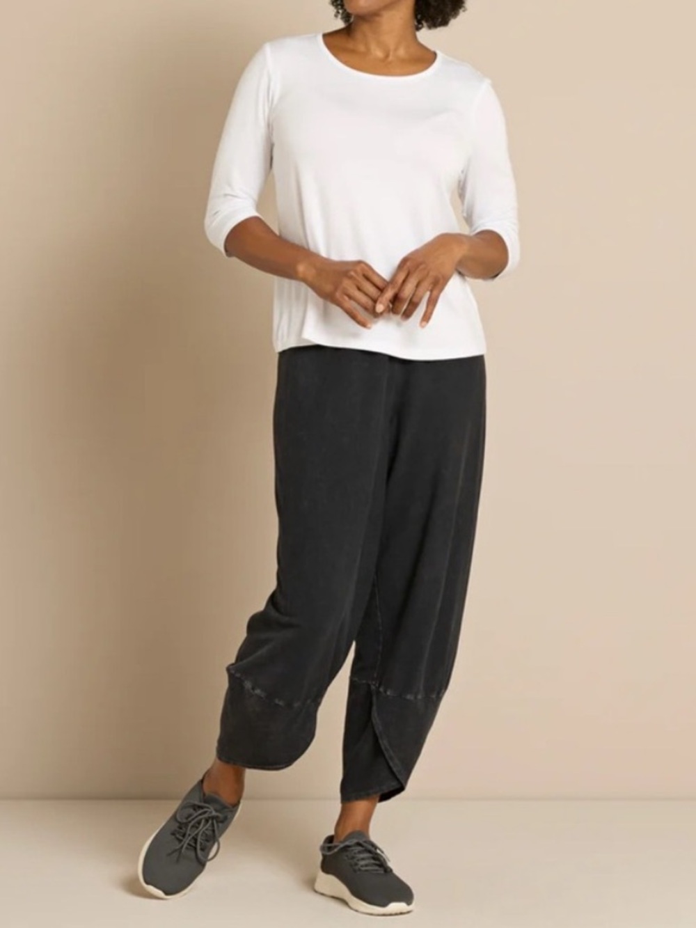 Inoah Doodle Day to Night Lantern Pants Black Size Large
